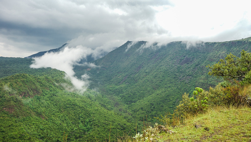 Mount Suswa Volcano Trekking Guide: Exploring Kenya’s Unique Double Crater and Lava Tubes