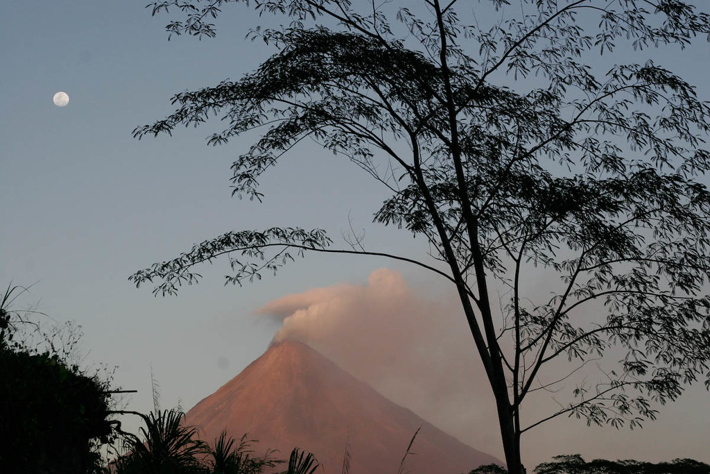 Mount Arenal volcano trek - Mount Arenal Moon