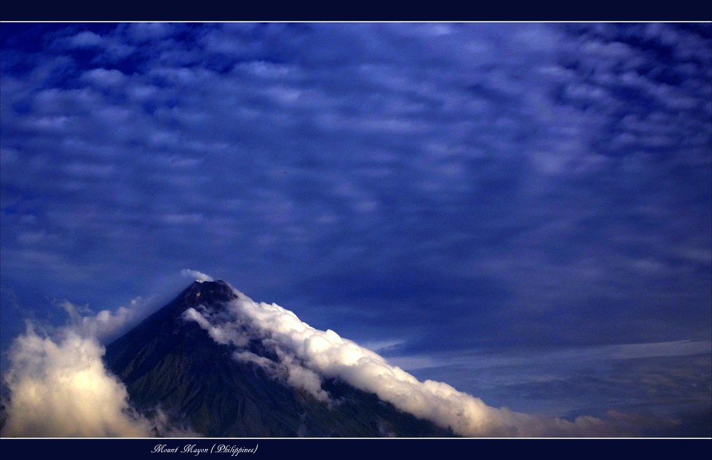 Mount Mayon volcano trek - Mount Mayon (Philippines)