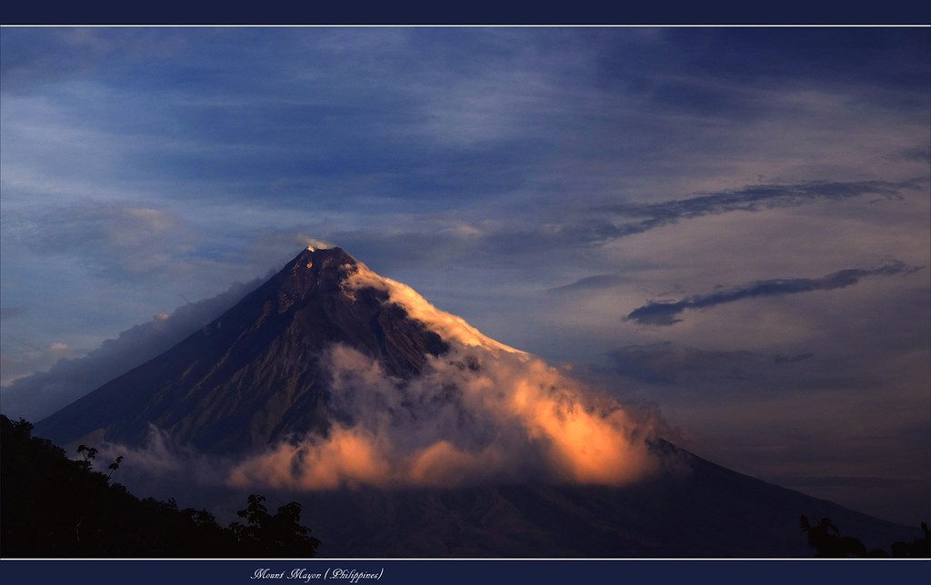 Mount Mayon volcano trek - Mount Mayon - Albay (Bicol region, Philippines)